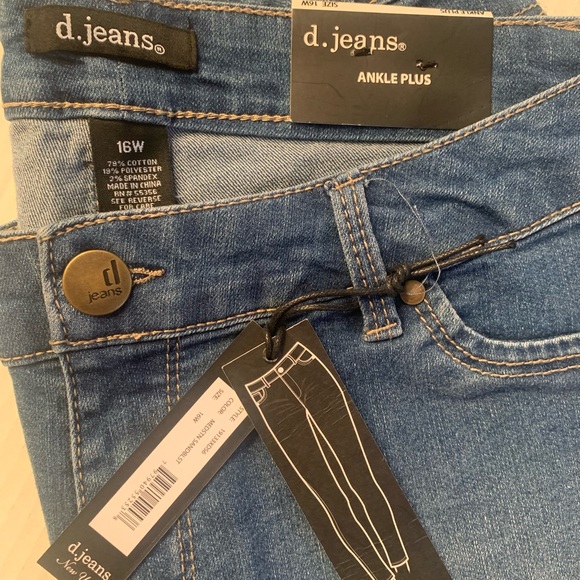 d. jeans Denim - COPY - d. jeans Blue Straight-Leg Jeans